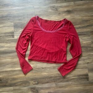 💗Red Top with Lace Trim